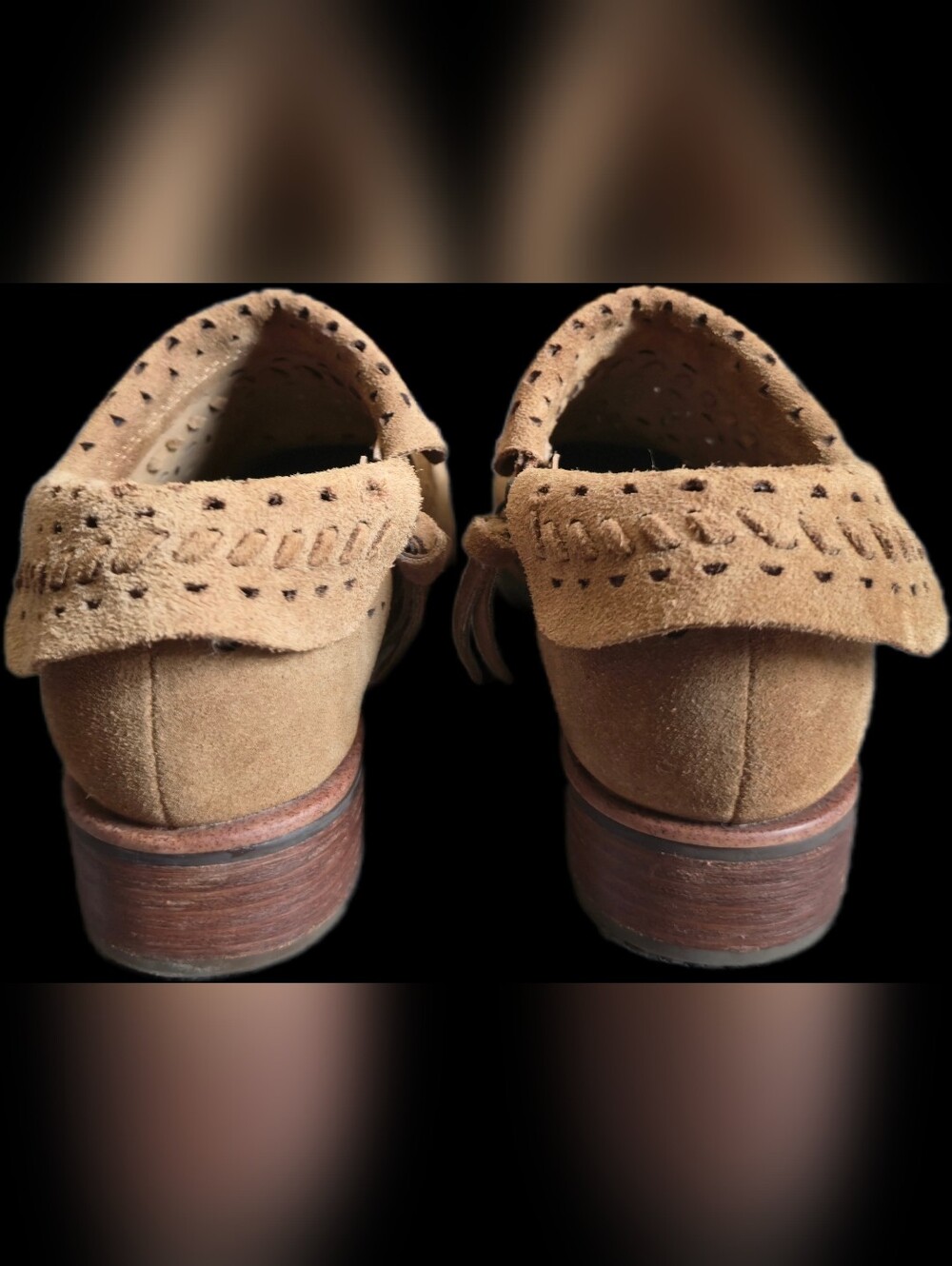 Sofft Bristow Tan Suede Laser Cut Ankle Booties Size 6M - Picture 8 of 16